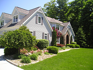 Landscapers and Lawncare Services in Lewisburg, TN